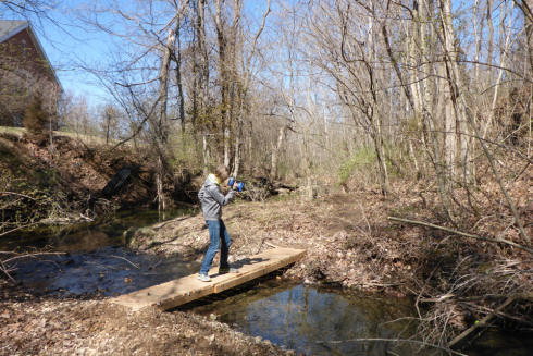 Small, movable bridge.